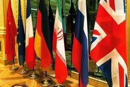 
 مذاکرات برجام  |  سیگار کشیدن نماینده روسیه  + عکس 
 