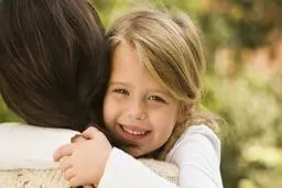 بهترین روش بغل کردن براساس مطالعه علمی!+تصاویر