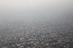 شاخص آلودگی هوای برخی مناطق تهران ۱۷۳ و ناسالم برای همه گروه‌های جامعه است