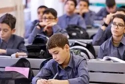 محتوا کتاب درسی پایه هفتم سوژه کاربران شد!
