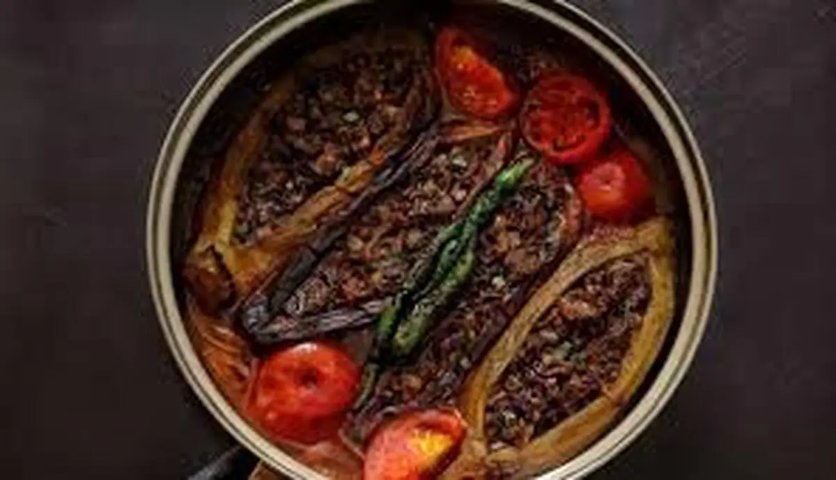  اگه از غذای تکراری خسته شدی مشت بادمجون شیرازی رو درست کنید +ویدئو
