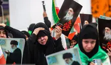 ساعت ۲۲؛ مراسم وداع با پیکر رهبر شهید انقلاب در مصلی تهران