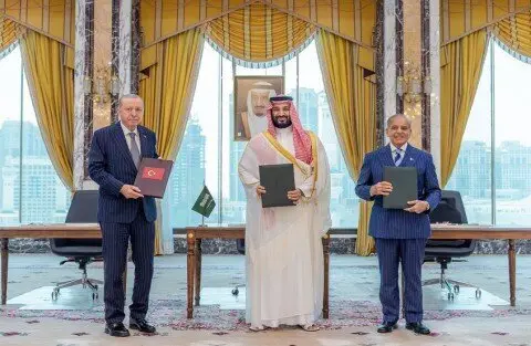 استانبول فردا میزبان نشست ترکیه، عربستان و پاکستان برای بررسی توافق مکه