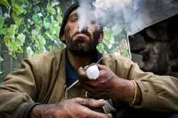  معتاد خیابانی خطرناک‌تر است یا مفسد اقتصادی؟! 