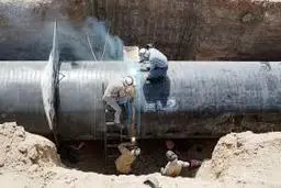 آب مصرفی معادل ۲۴ میلیون نفر در شبکه انتقال هدر می‌رود | وزارت نیرو طبق قانون باید سالانه یک درصد از تلفات شبکه کم می‌کرد +ویدئو