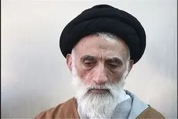  عضو مجلس خبرگان | وضعیت آیت الله موسوی اصفهانی، مساعد است