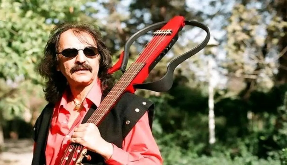 خواننده معروف ایرانی خداحافظی کرد