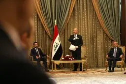 ببینید چه کسانی در معرفی نخست وزیر جدید عراق حضور داشتند