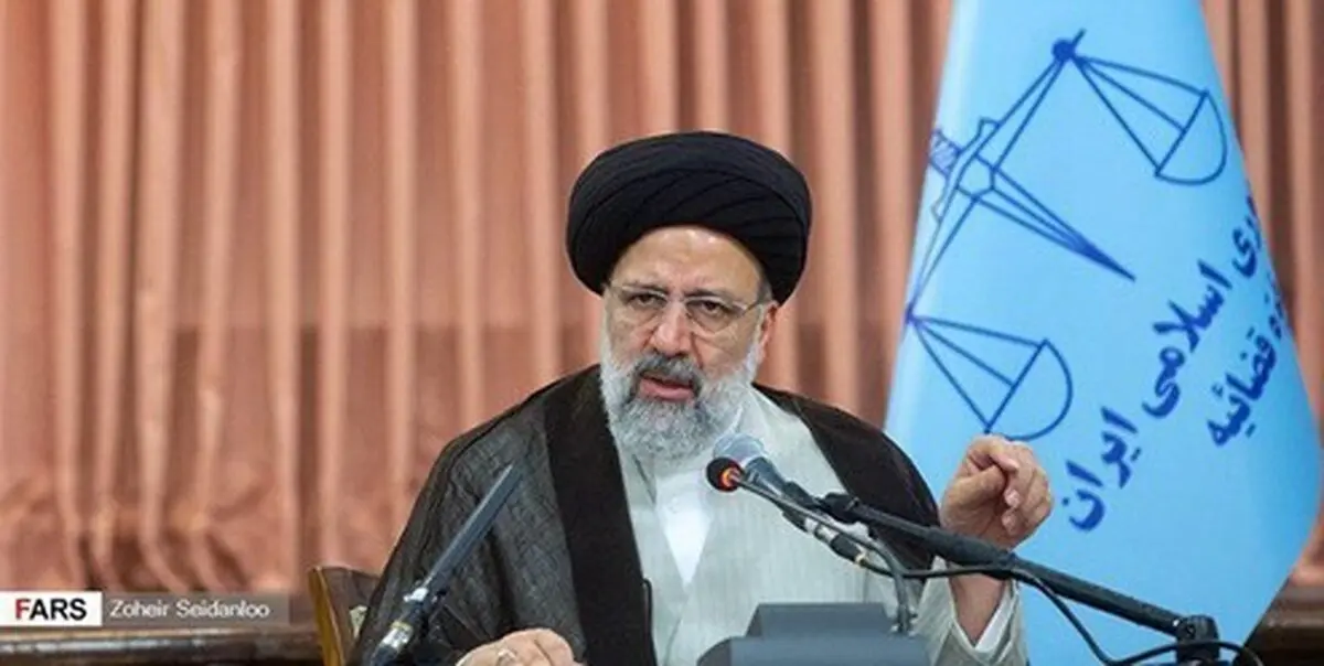 آیت‌الله رئیسی: حفظ سلامت کادر پزشکی ضروری است