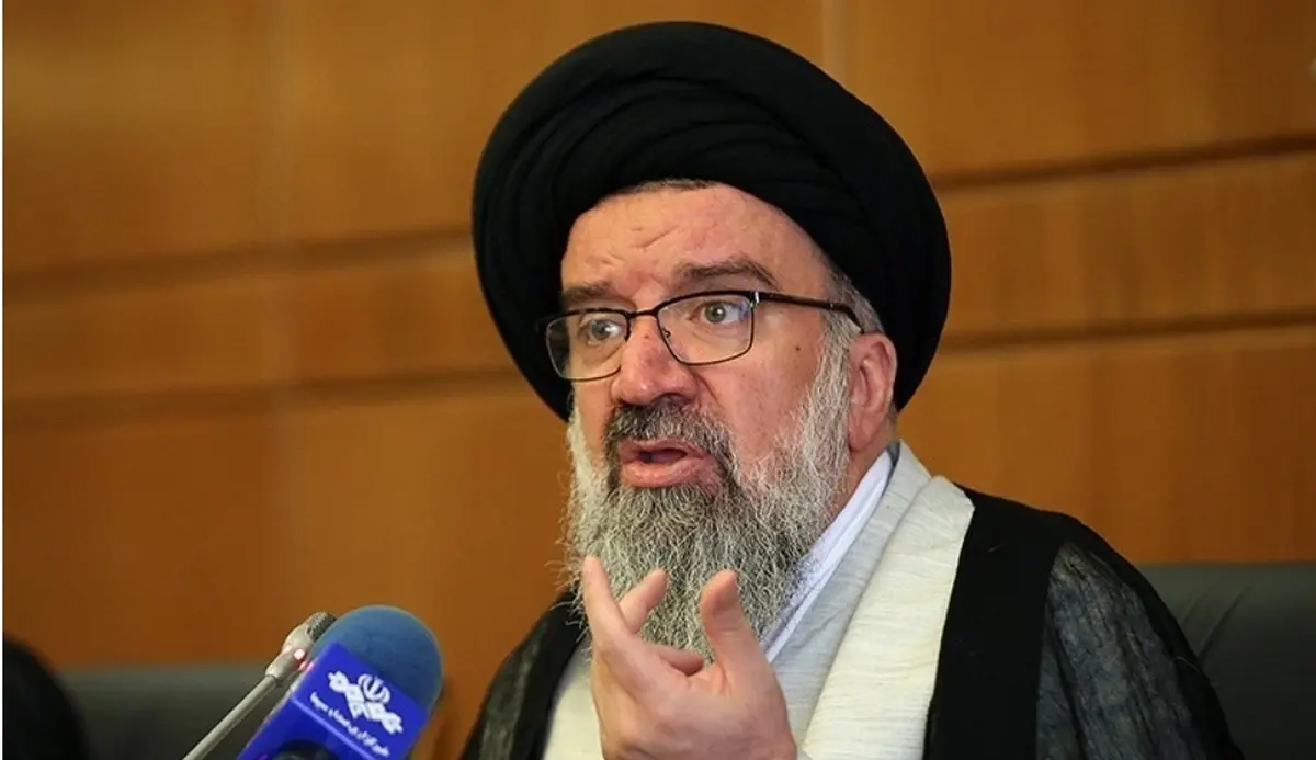 
احمد خاتمی: مذاکرات یکی از عوامل گرانی‌های افسارگسیخته است