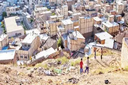 رانده‌شدن طبقه متوسط‌ از مرکز به حاشیه | بررسی حاشیه‌نشینی و فقر شهری در ایران و دیگر کشورها