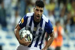 ایران در غم بزرگی فرو رفته است! | حرکت زیبای مهدی طارمی به یاد مهسا امینی +تصویر