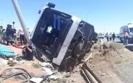 واژگونی اتوبوس در فارس