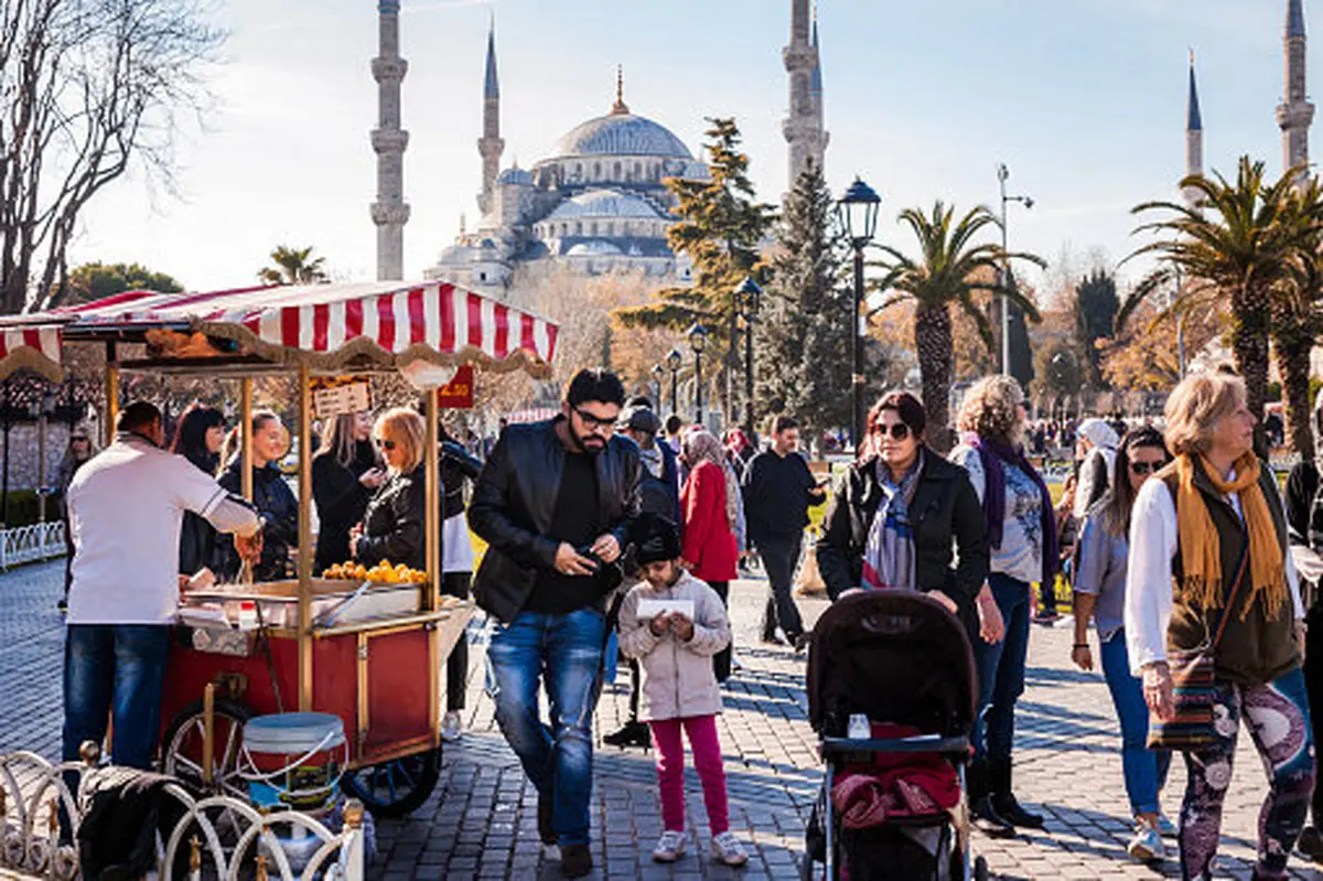ترکیه ۱.۵ میلیارد دلار از گردشگران ایرانی وان درآمد کسب کرد!