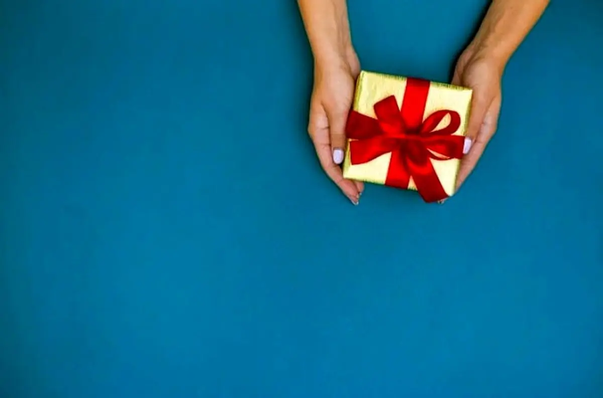 شوخی زشت و زننده دوستان داماد با عروس