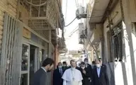  حضور پاپ در کوچه فرعی خیابان الرسول (ص) در ضلع جنوبی حرم حضرت علی (ع)