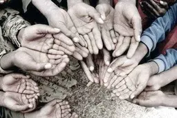 مسئولان و دغدغه فراموش‌شده فقرزدایی