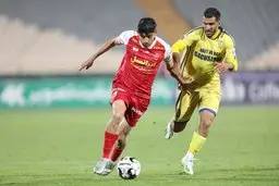 یکی از بازیکنان پیشکسوت فوتبال وسط بازی با استقلال فوت کرد | دلیل عدم نظارت مسابقات پیشکسوتان فوتبال چیست؟