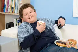  شایع ترین دلایل اضافه وزن کودکان