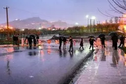 امواج سیل ۱۷۵ روستای لرستان را محاصره کرد