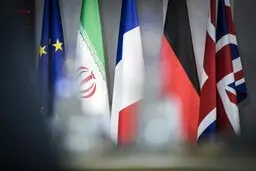 مذاکرات ایران با تروئیکای اروپایی جمعه در استانبول برگزار می‌شود
