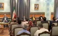 نشست معاون وزیرامورخارجه کشورمان با جمعی از ایرانیان مقیم عمان