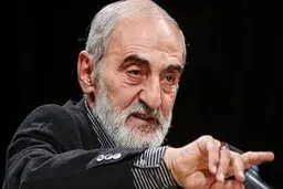 باز صدای مذاکره به گوش رسید، باز یقه درانی «برادر حسین» کلید خورد |  کیهان: ملاقات پنهان با نماینده ترامپ ساده‌لوحی یا خیانت؟!
