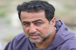 دیدنی‌های عجیب رامین راستاد از پارکینگ‌های  ایران خودرو| ایران خودرو  ماشین هایش را احتکار میکند؟+ویدئو