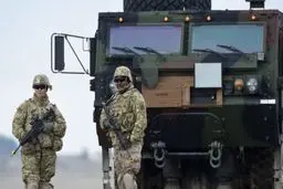 
 خروج  نظامیان آمریکایی از افغانستان اشتباه است