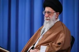 حضرت آیت الله خامنه ای: استخدام پرستاران با جدیت دنبال شود