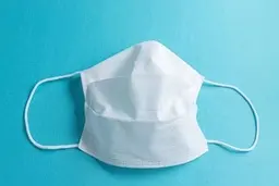 مردی عجیب و غریب در مترو ظاهر شد +عکس