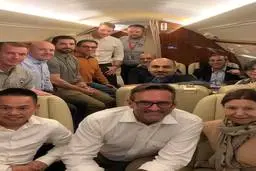 اولین تصاویر از زندانیان ایرانى آمریکایى در راه آمریکا +عکس