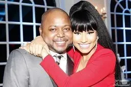 تجاوز عجیب برادر " نیکی میناژ" رپر مشهور آمریکایی به دختر 11 ساله همسرش + جزئیات