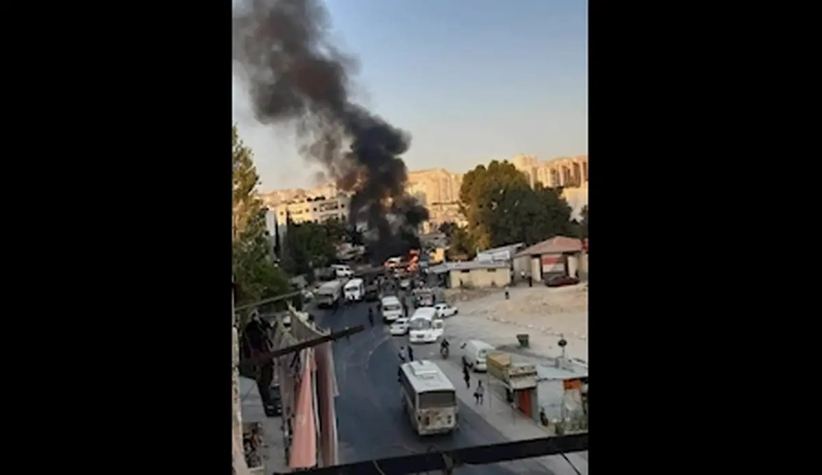 انفجار یک دستگاه اتوبوس حامل نیرو‌های ارتش سوریه