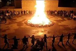آتش‌زدن پرچم‌های آمریکا و اسرائیل در چهارشنبه‌سوری امسال