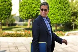 اولین اظهارات همتی بعد از بازگشت به دولت | به مردم قول می‌دهم بازار ارز به ثبات می‌رسد | با بانک‌های ناتراز برخورد می‌کنم | رانت ارز چند نرخی را به تدریج جمع می کنیم