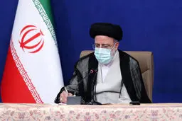 رئیسی با یک امضا قهرمان رفع تحریم‌ها می شود