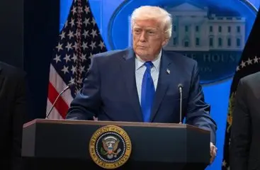 دونالد ترامپ نخست وزیر انگلیس را به تمسخر گرفت