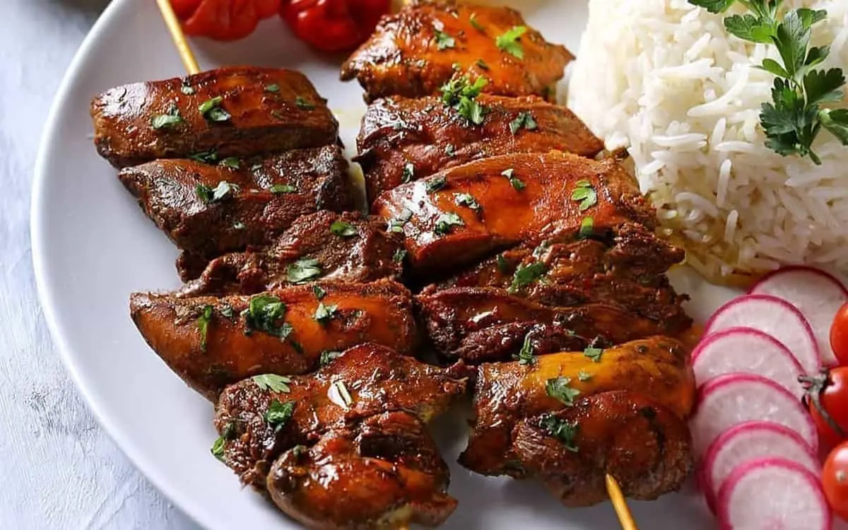 طرز تهیه جوجه کباب ترش با سس رب انار | اگه دنبال  یک غذای سریع و خوشمزه‌ای مخصوص خودته! +ویدئو