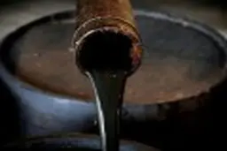 نفت| نفت امسال ۳۵ دلار می‌ماند
