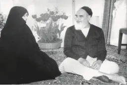 آیت الله کاشانی به آقاجانم گفته بود: «این اعجوبه (امام خمینی) را از کجا پیدا کردی؟»