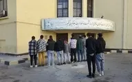 نخستین فیلم از عاملان پرتاب کوکتل مولوتف به یک مسجد | دستگیری افرادی که قصد آتش زدن مسجد را داشتند