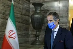 گروسی تهران راترک کرد
