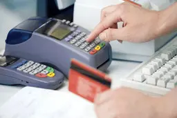 اختلال در موبایل‌بانک و اینترنت‌بانک ۴ بانک ادامه دارد
