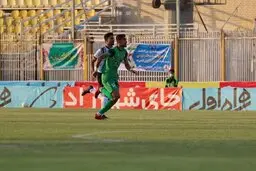 نبرد استقلالی‌ها را فکری برد