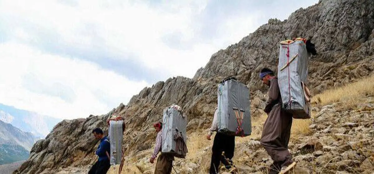 کوله‌بری در ۳ شهرستان مرزی کرمانشاه از سر گرفته می‌شود