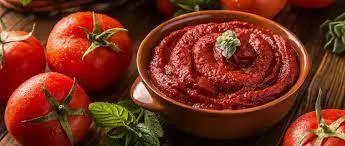 طرز تهیه رب گوجه قرمز و غلیظ؛ خوش‌رنگ مثل بازار ولی سالم‌تر | راز یک رب خوش‌رنگ و سالم در خانه؛ بدون هیچ افزودنی