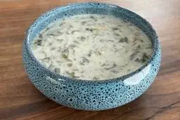 آش ماست را با روش خوشمزه ترک‌ها درست کنید و لذت ببرید