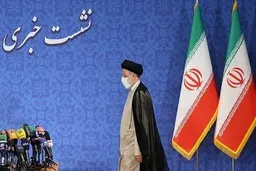 پاسخ ۲ نماینده به احتمال حضور در کابینه سیزدهم   |  حضور پر رنگ نمایندگان  برای رفتن به پاستور 