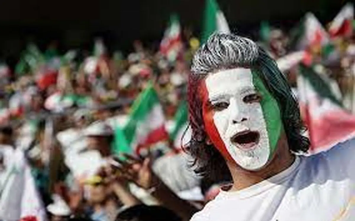 تهران غرق شادی شده ! | خوشحالی مردم برای پیروزی تیم ملی + عکس